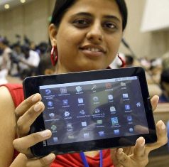 Aakash: The World’s cheapest tablet for only $35!