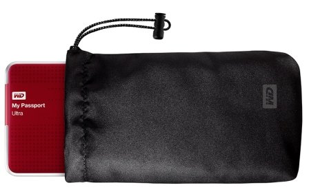 WD MyPassport Ultra Pouch With Red Drive_LowRes